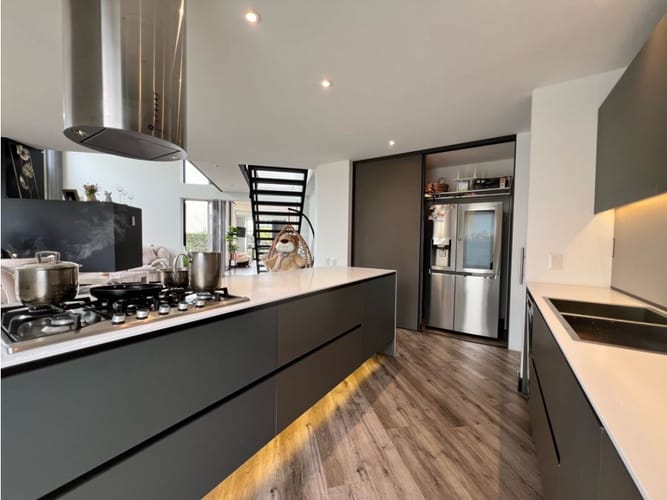 Casa de 3 alcobas en arriendo en Los Zipas, Cota, 244 m² · foto 7 de 24