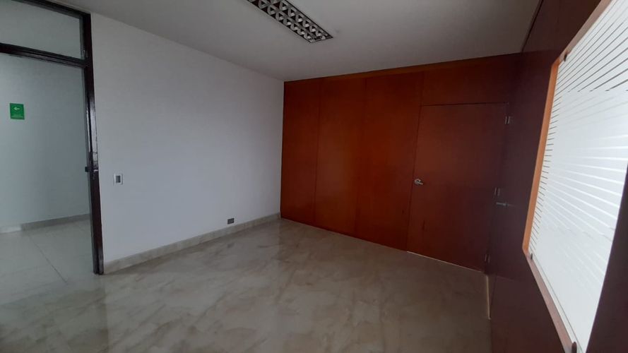 Oficina en arriendo en Central, Palmira, 49 m² · foto 2 de 8
