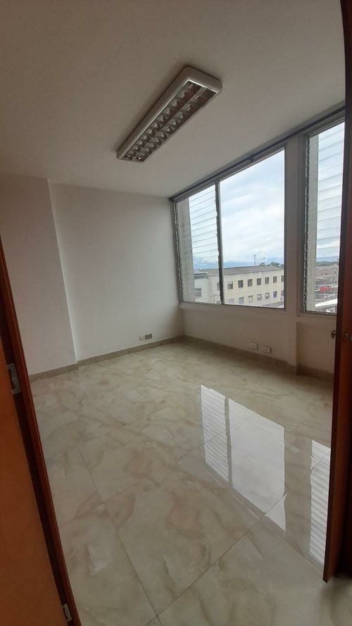 Oficina en arriendo en Central, Palmira, 49 m² · foto 5 de 8