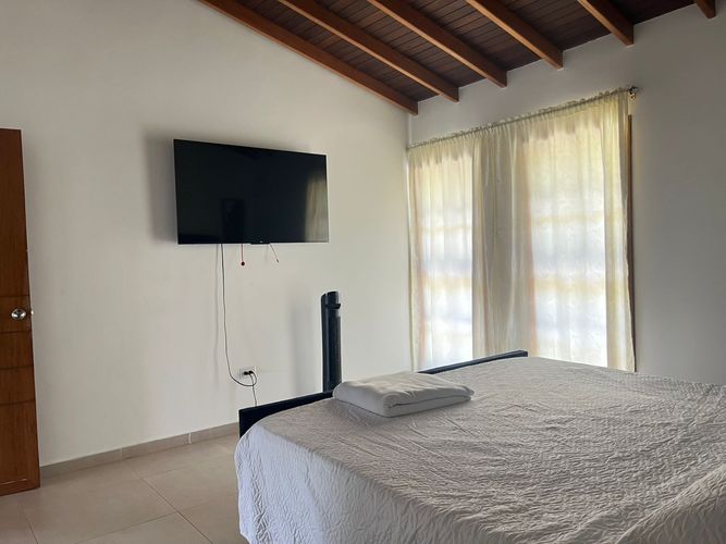 Casa de 3 alcobas en arriendo en Camino Verde, Envigado, 700 m² · foto 12 de 21