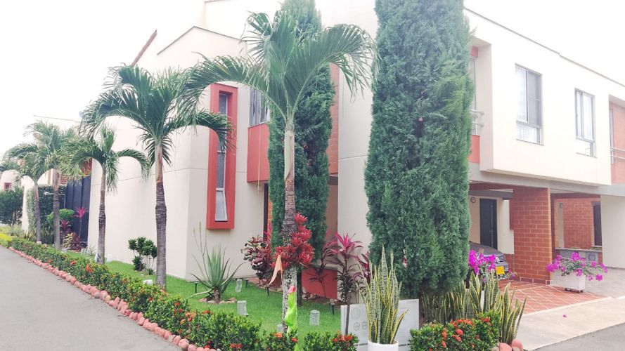 Apartamento de 4 alcobas en venta en Alfaguara, Jamundí, 220 m² · foto 3 de 24