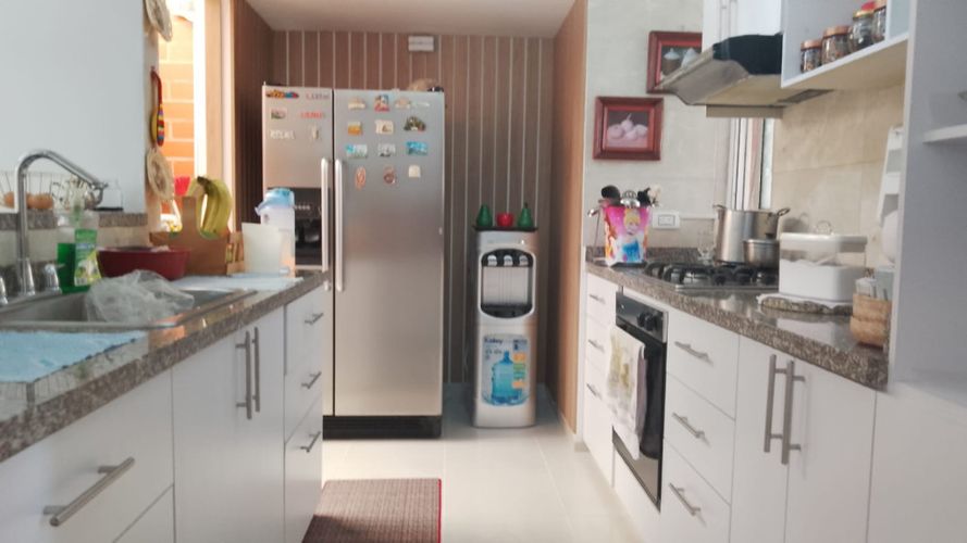 Apartamento de 4 alcobas en venta en Alfaguara, Jamundí, 220 m² · foto 5 de 24