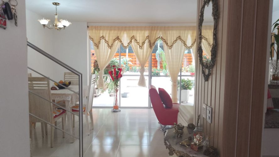 Apartamento de 4 alcobas en venta en Alfaguara, Jamundí, 220 m² · foto 7 de 24