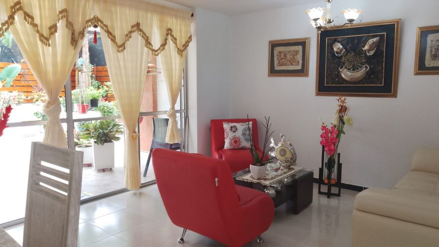 Apartamento de 4 alcobas en venta en Alfaguara, Jamundí, 220 m² · foto 8 de 24