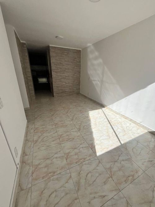 Apartamento en venta en San Cipriano, Bogotá · foto 3 de 18