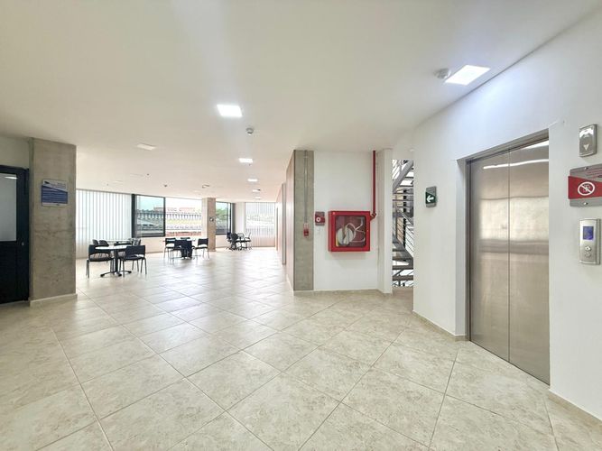 Oficina en arriendo en Condina, Pereira, 333 m² · foto 2 de 13