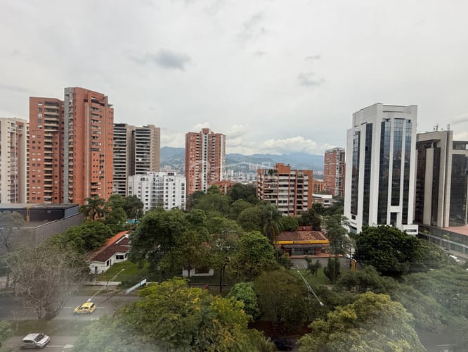 Oficina en arriendo en El Campestre, Medellín, 45 m² · foto 3 de 21