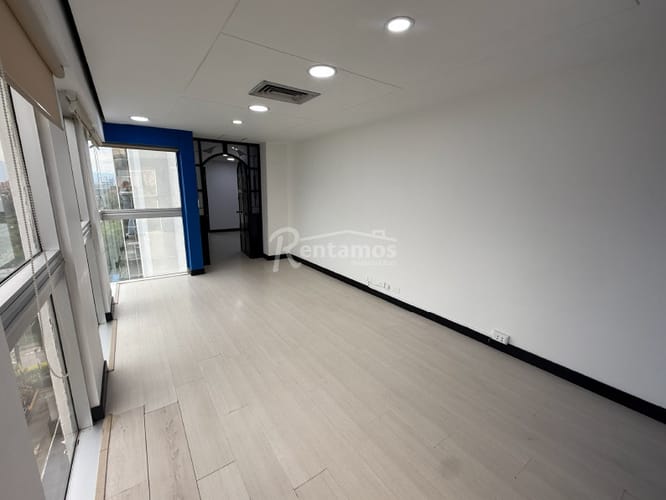 Oficina en arriendo en El Campestre, Medellín, 45 m² · foto 5 de 21