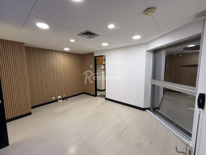 Oficina en arriendo en El Campestre, Medellín, 45 m² · foto 11 de 21