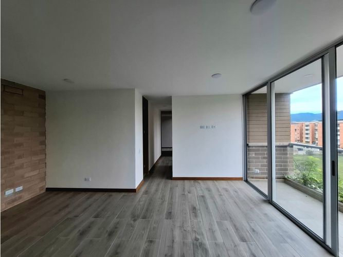 Apartamento de 3 alcobas en arriendo en San Nicolas, La Ceja, 68 m² · foto 6 de 24