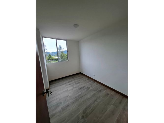 Apartamento de 3 alcobas en arriendo en San Nicolas, La Ceja, 68 m² · foto 11 de 24
