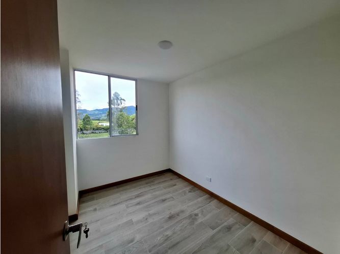 Apartamento de 3 alcobas en arriendo en San Nicolas, La Ceja, 68 m² · foto 20 de 24