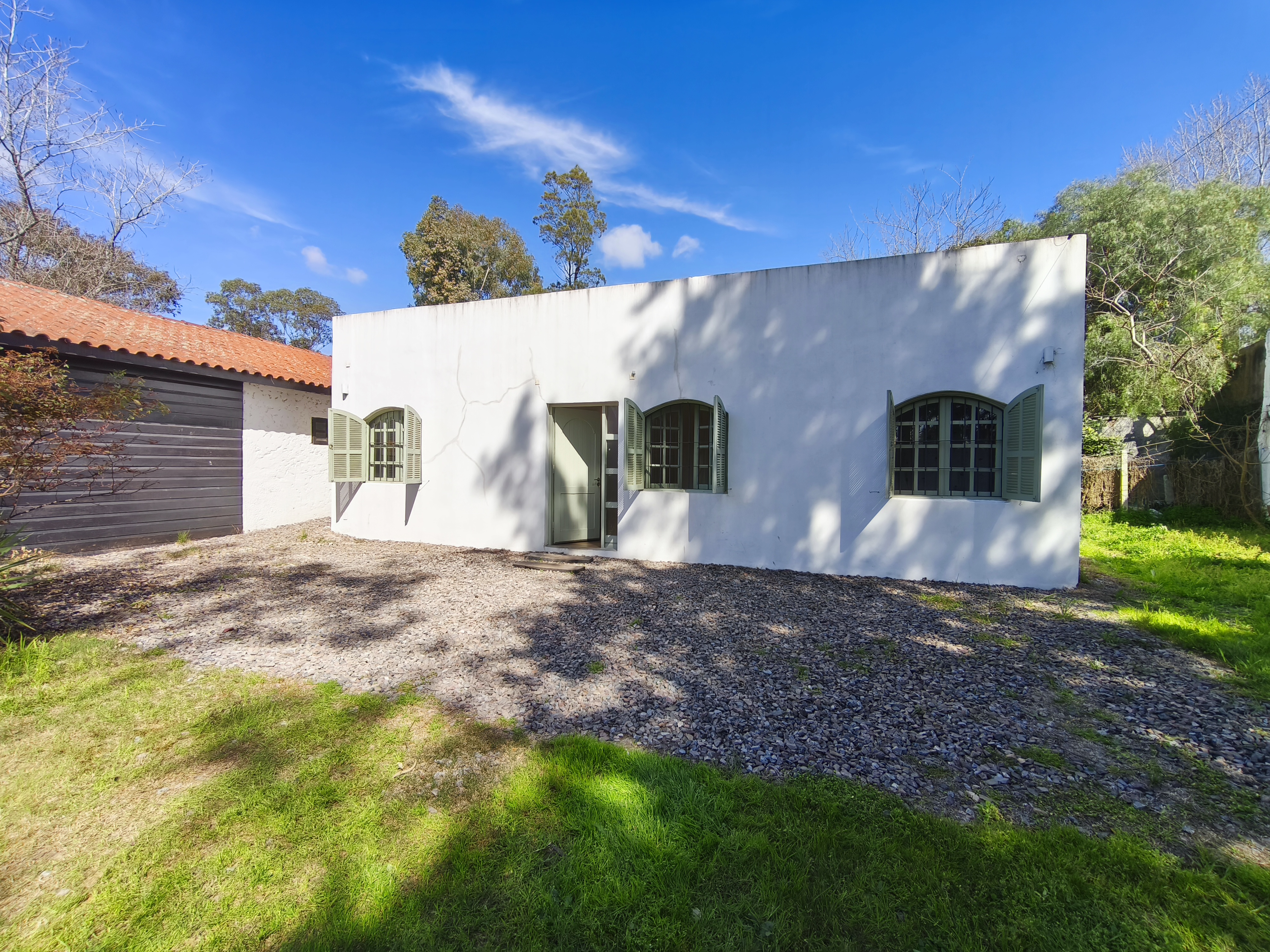 Casa en Alquiler! 2 Dormitorios El Pinar Sur