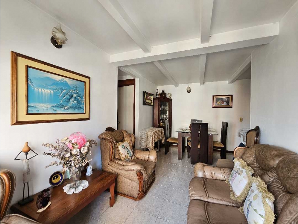 Apartamento en venta en Los Colores, Medellín · foto 4 de 22