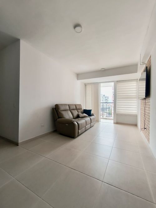 Apartamento de 3 alcobas en venta en La Concordia, Bucaramanga, 82 m² · foto 2 de 16