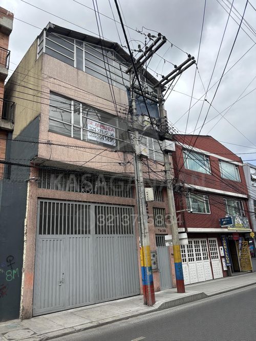 Warehouse for rent in Boyaca Real, Bogotá