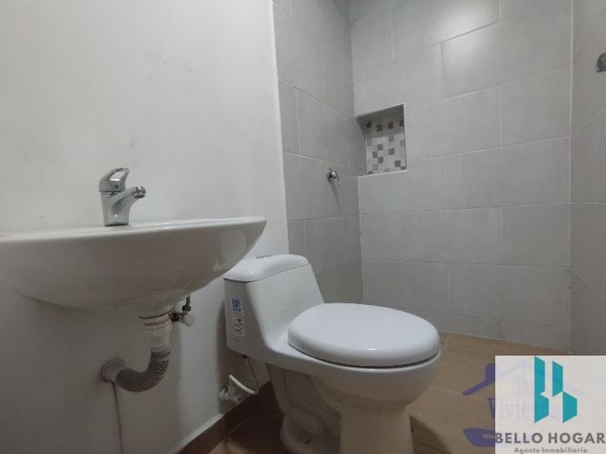 Local en arriendo en Cabañas, Bello, 60 m² · foto 6 de 7