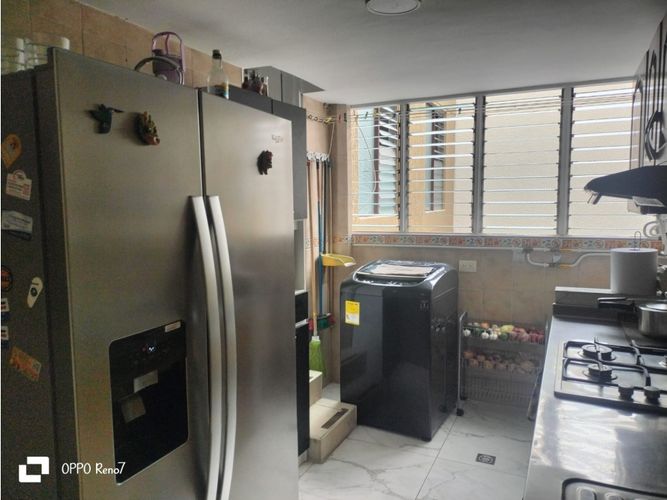 Apartamento de 3 alcobas en venta en Calasanz Parte Alta, Medellín, 97 m² · foto 19 de 20