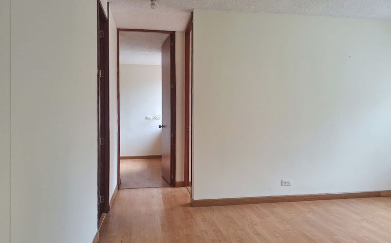 Apartamento de 2 alcobas en venta en Gran Granada, Bogotá, 39 m² · foto 2 de 15