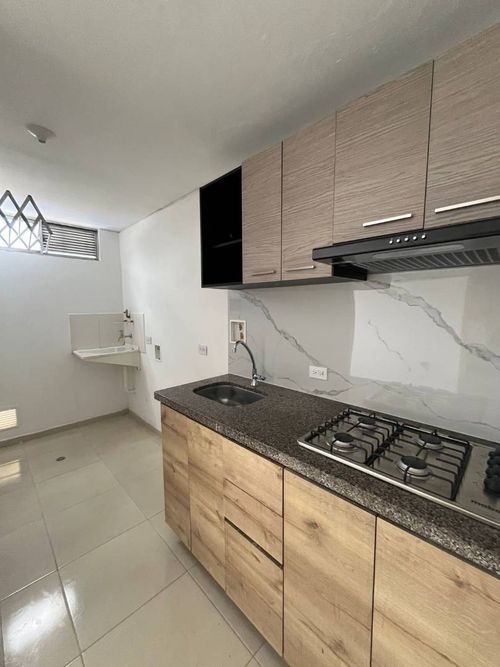 Apartamento de 2 alcobas en venta en Comuneros, Bucaramanga, 42 m² · foto 6 de 23