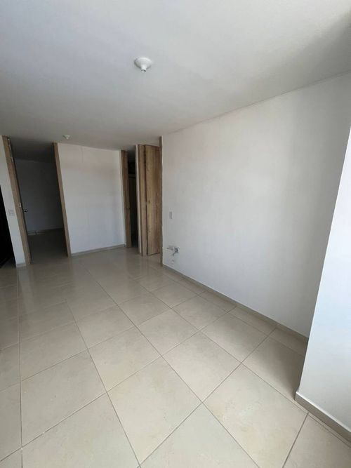 Apartamento de 2 alcobas en venta en Comuneros, Bucaramanga, 42 m² · foto 13 de 23