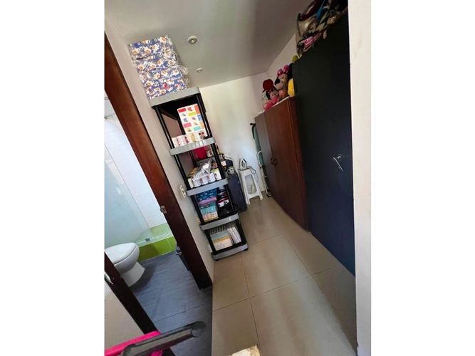 Casa de 4 alcobas en venta en El Castillo, Jamundí, 224 m² · foto 8 de 24