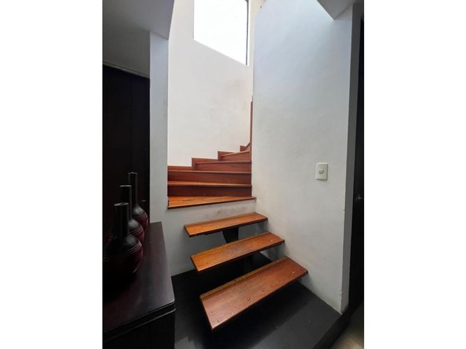 Casa de 4 alcobas en venta en El Castillo, Jamundí, 224 m² · foto 17 de 24