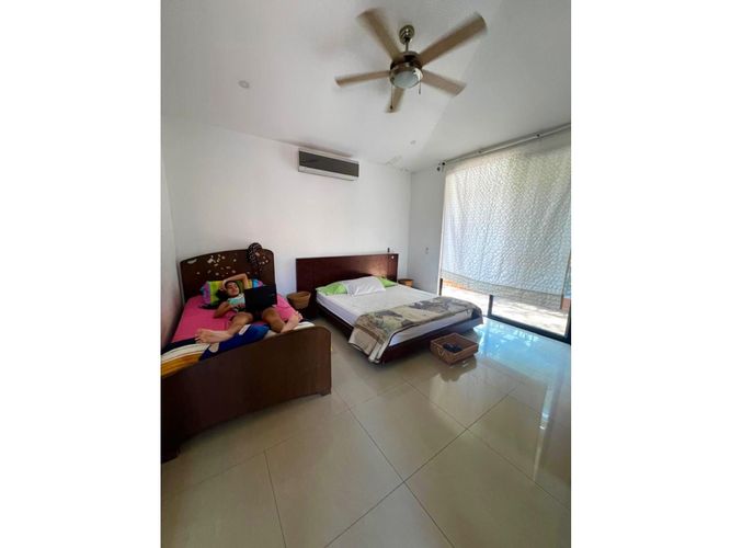 Casa de 4 alcobas en venta en El Castillo, Jamundí, 224 m² · foto 22 de 24