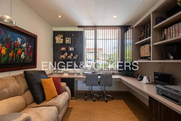 Casa de 3 alcobas en venta en Las Palmas, Envigado, 315 m² · foto 8 de 20