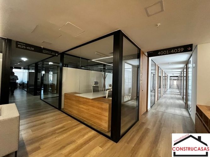 Oficina en arriendo en Los Colores, Medellín, 8 m² · foto 12 de 16