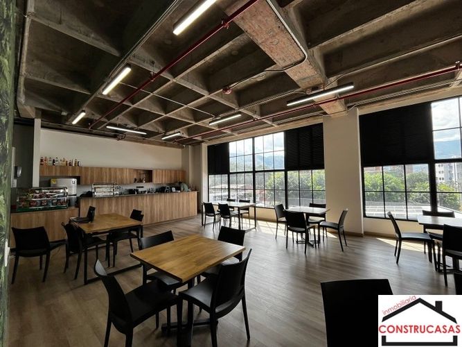 Oficina en arriendo en Los Colores, Medellín, 8 m² · foto 14 de 16
