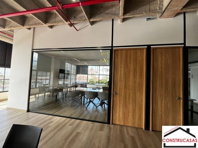 Oficina en arriendo en Los Colores, Medellín, 8 m² · foto 16 de 16