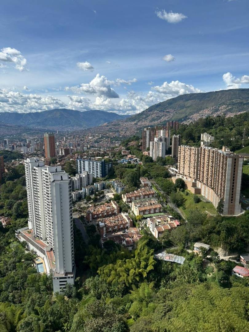 Apartamento en arriendo en Las Palmas, Medellín · foto 18 de 22