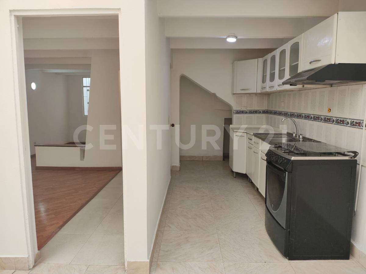 Casa en venta en Alamos, Bogotá · foto 8 de 22