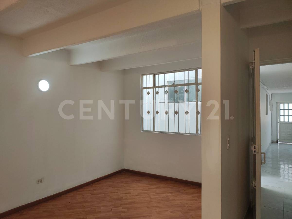 Casa en venta en Alamos, Bogotá · foto 13 de 22
