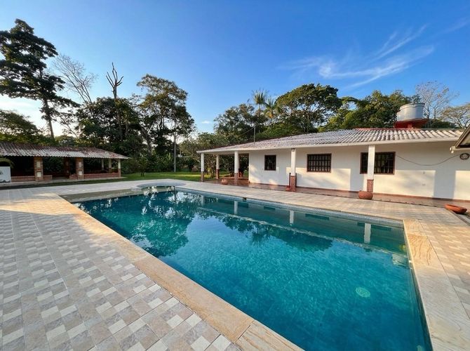 Casa de 4 alcobas en venta en Las Mercedes, Villavicencio, 300 m² · foto 4 de 24