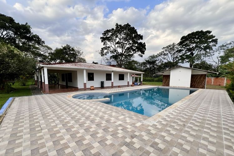 Casa de 4 alcobas en venta en Las Mercedes, Villavicencio, 300 m² · foto 13 de 24