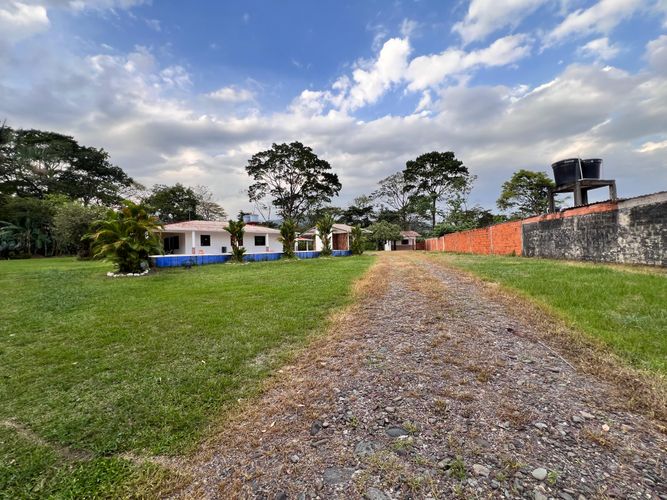Casa de 4 alcobas en venta en Las Mercedes, Villavicencio, 300 m² · foto 24 de 24