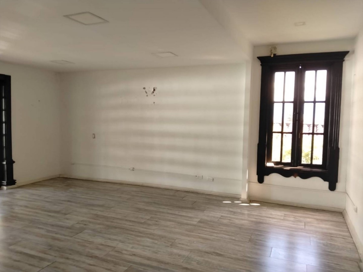Casa en arriendo en El Poblado, Medellín · foto 9 de 23