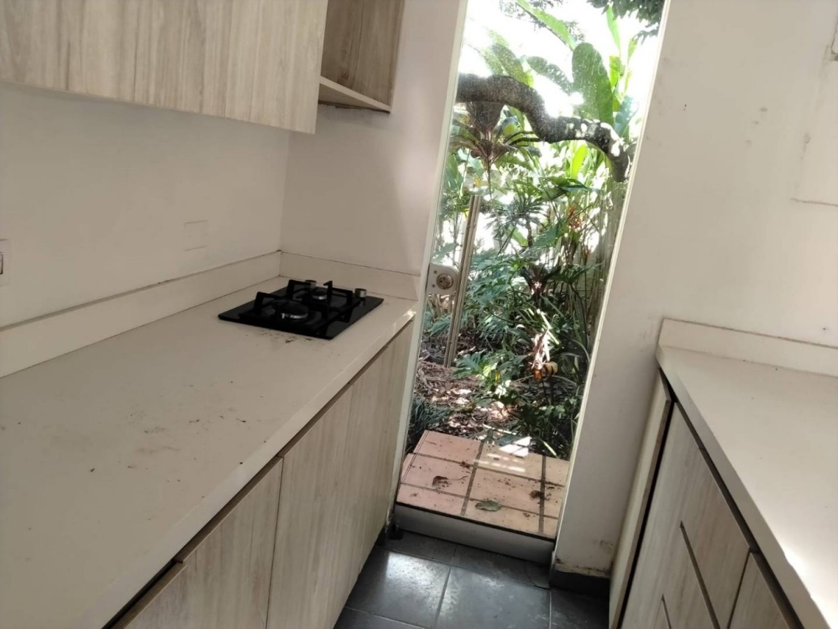 Casa en arriendo en El Poblado, Medellín · foto 13 de 23