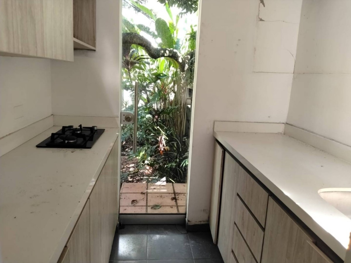 Casa en arriendo en El Poblado, Medellín · foto 14 de 23