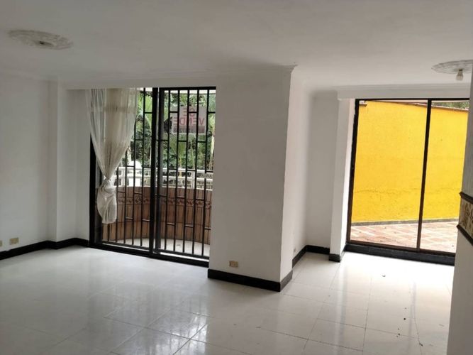 Apartamento de 3 alcobas en venta en El Poblado, Medellín, 380 m² · foto 6 de 14