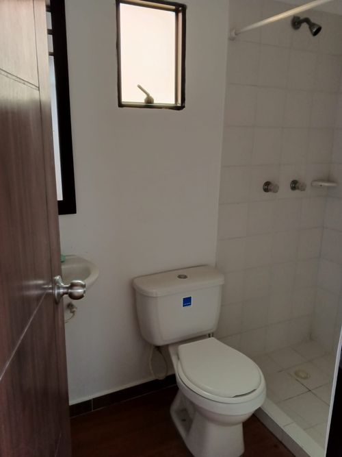 Apartamento de 3 alcobas en venta en Prado De Las Vegas Et. Ii, Soacha · foto 2 de 7