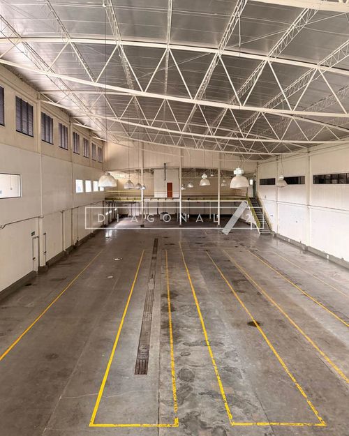Bodega en arriendo en Siberia, Cota, 2384 m² · foto 3 de 7