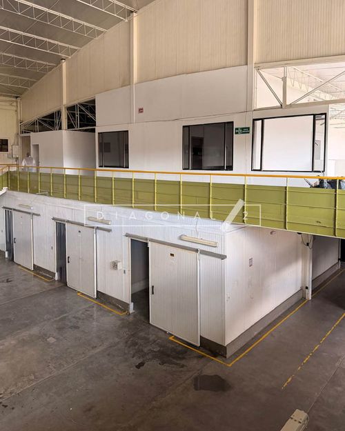 Bodega en arriendo en Siberia, Cota, 2384 m² · foto 4 de 7