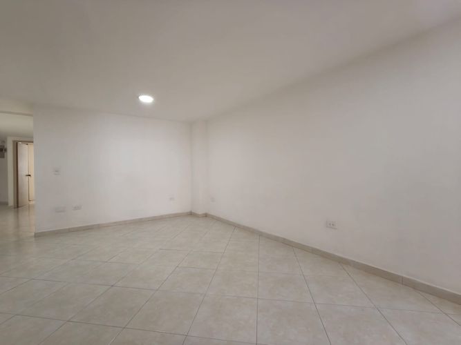 Apartamento de 3 alcobas en venta en Mayorca, Sabaneta, 84 m² · foto 7 de 24