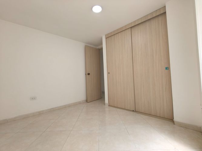 Apartamento de 3 alcobas en venta en Mayorca, Sabaneta, 84 m² · foto 13 de 24