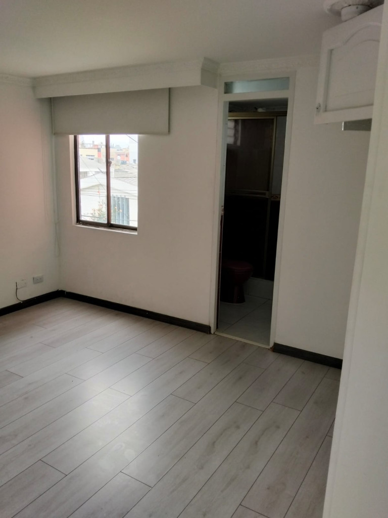 Apartamento en venta en Modelia, Bogotá · foto 4 de 16