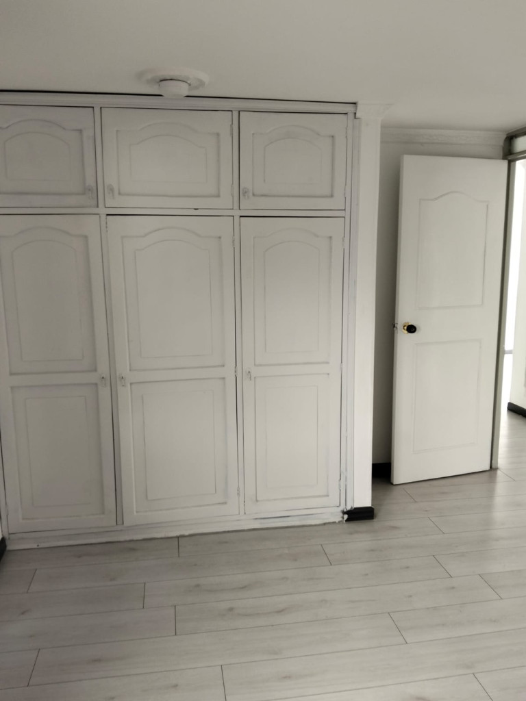 Apartamento en venta en Modelia, Bogotá · foto 9 de 16