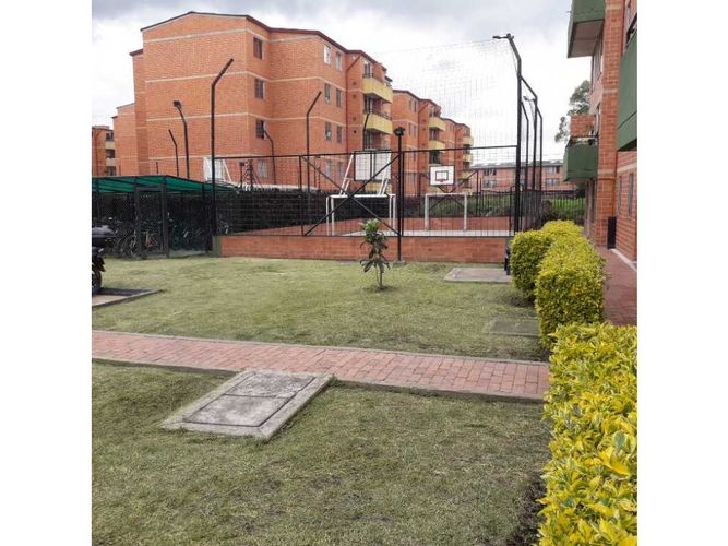 Apartamento de 3 alcobas en venta en Ub Villa Mercela, Mosquera, 57 m² · foto 22 de 24